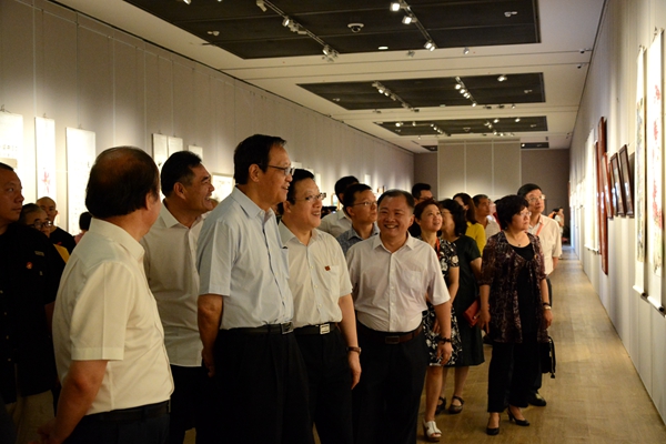 “民盟海南美术院第二届美术作品展”在我馆开展