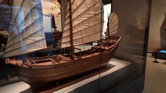 船模 压缩.gif